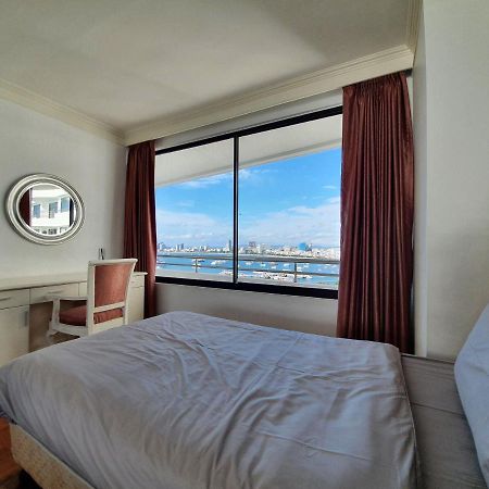 Spacious Room With Ocean & City View Pattaya Extérieur photo
