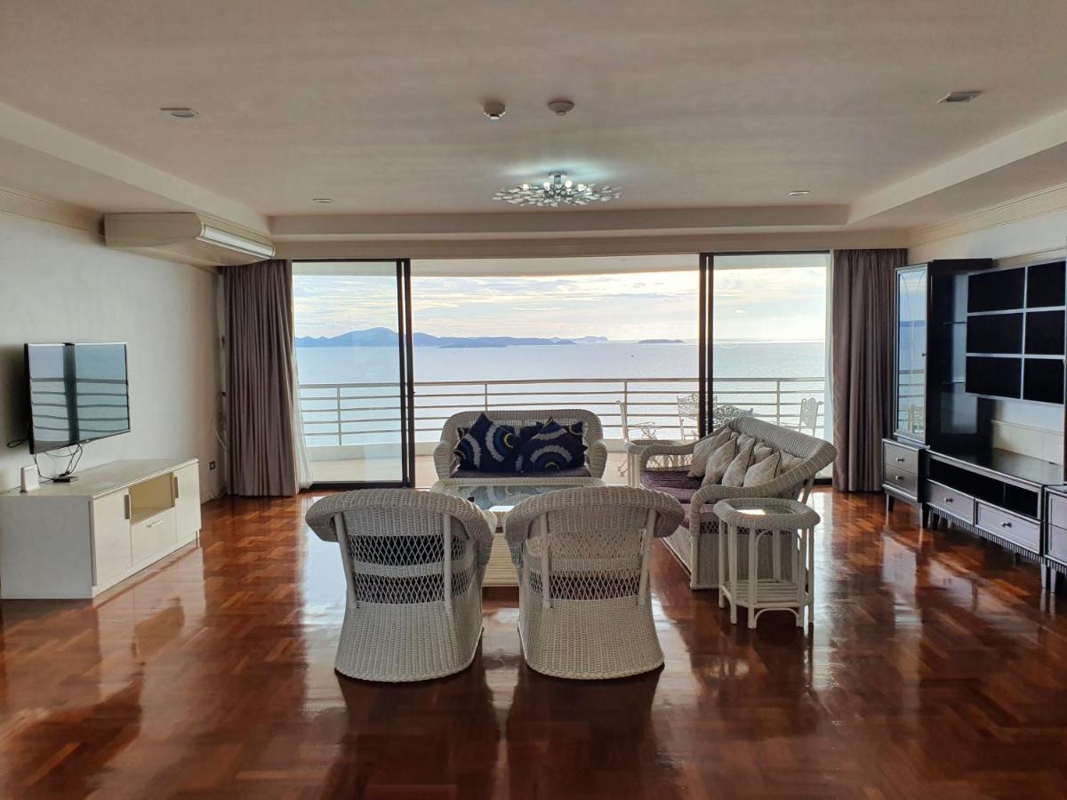 Spacious Room With Ocean & City View Pattaya Extérieur photo
